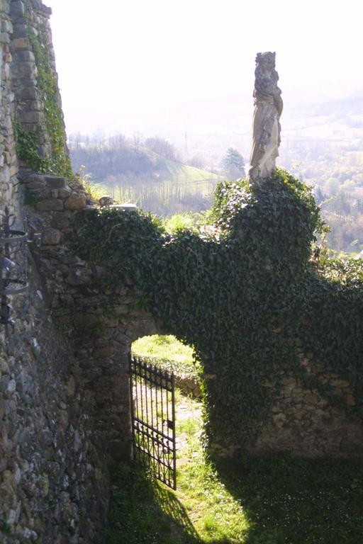 Castello Di Compiano Hotel Relais Museum Екстер'єр фото